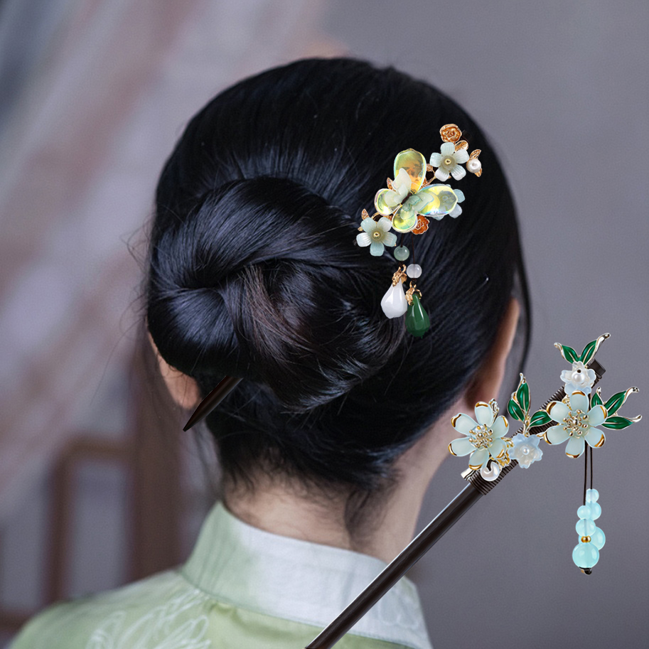 Wood Tassel Step Shaking Hair  - Florist Supplies recension och pris